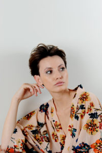 court,coupe de cheveux,retour,coupe courte,coupe courte femme